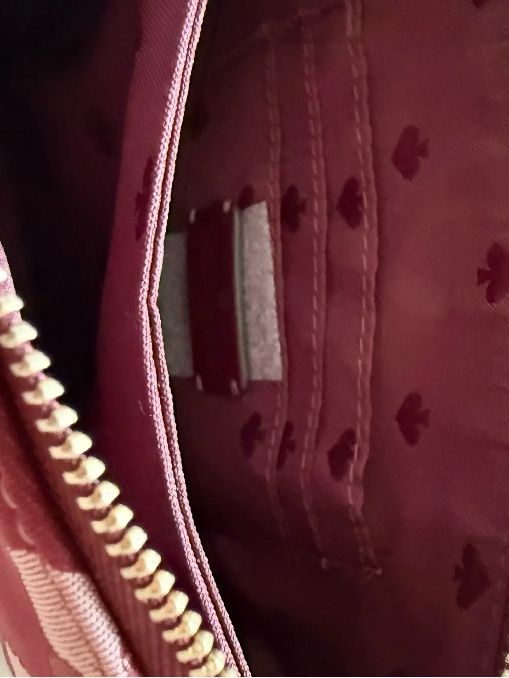 kate spade sleek zip